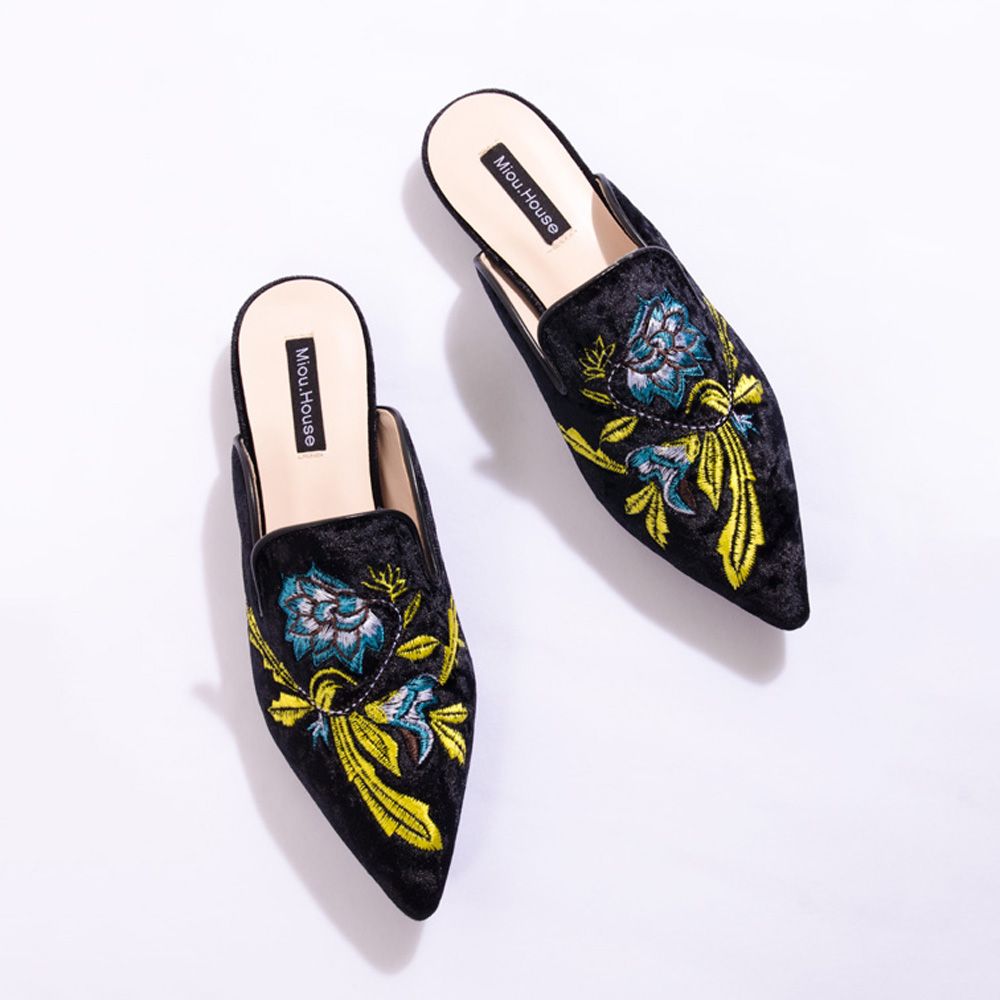 Donna Summer Embroider Velet Mules Fur Slides Chiara Ferragni Donna Summer Embroider Velet Mules Fur Slides Chiara Ferragni Mules 299195