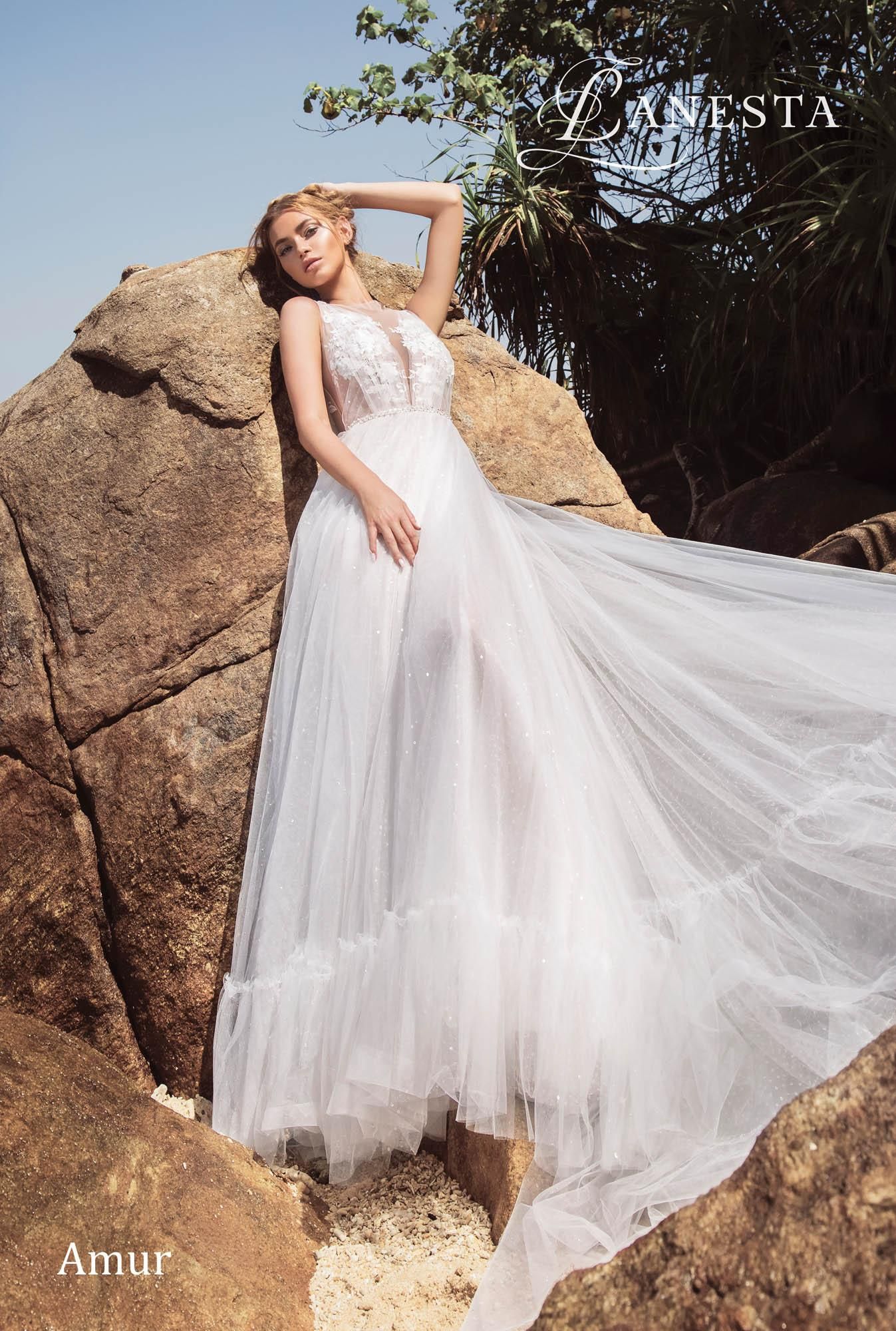 Discount Sparkly A Line Boho Beach Wedding Dresses Jewel Neck