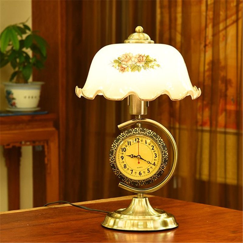 2018 Retro Metal Base Flower Glass Shade Table Lamp Living Room 2018 Retro Metal Base Flower Glass Shade Table Lamp Living Room Bedroom Bedside Fashion Clock Decoration Luminaire From Kirke 172 52 Dhgate
