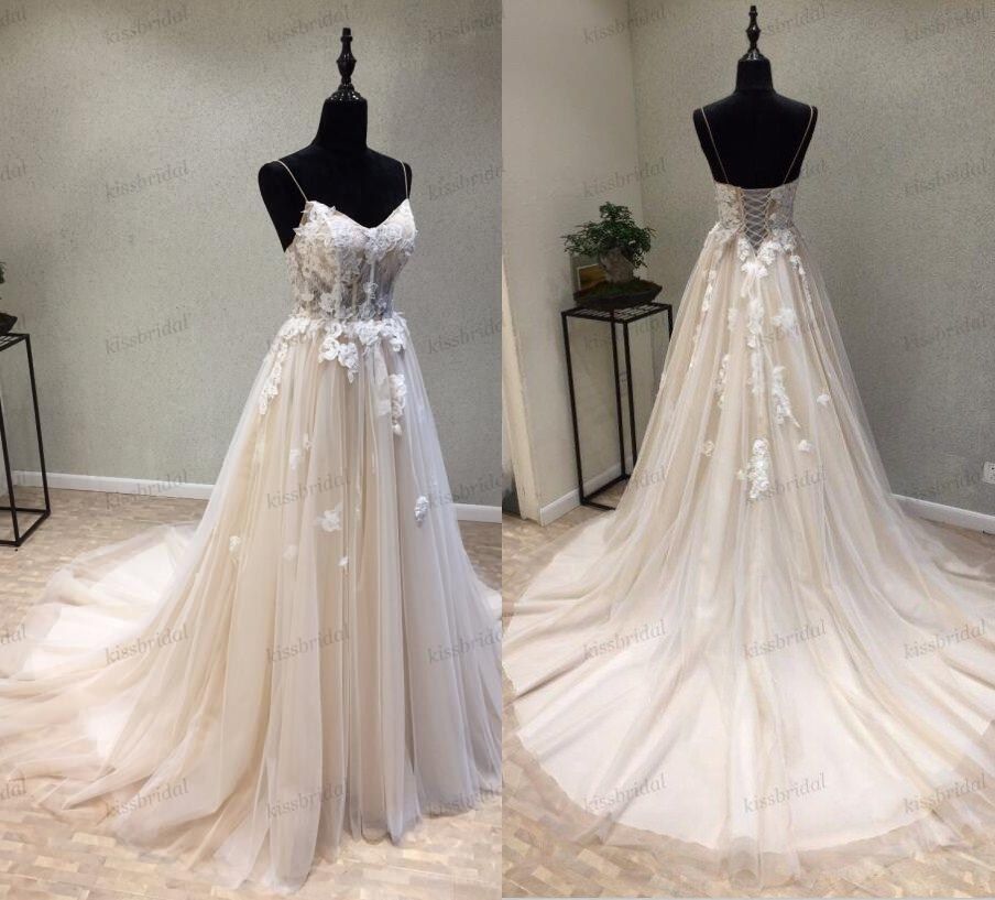 Retro Vintage Lace Wedding Dress