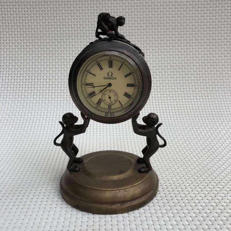 Brass Fashion Creative Monkey Clock Alarm Decoration European Retro Mechanical Bedroom Decorations