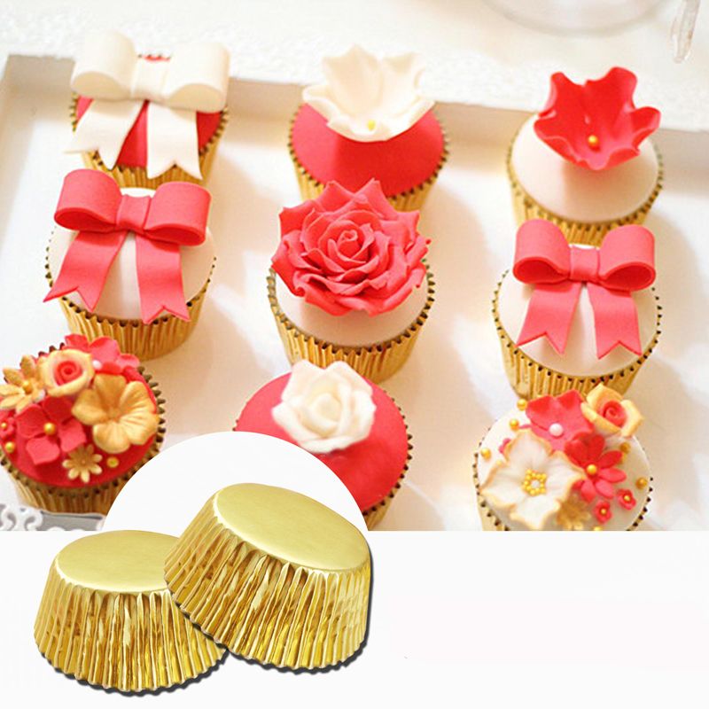 뜨거운 판매 미니 금은 호일 컵 케이크 사례 서류 머핀 라이너 케이크 컵 베이킹 금형 포장지