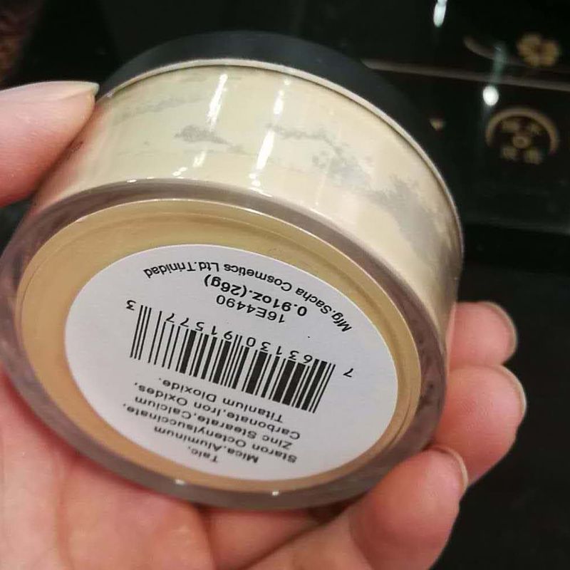 sacha buttercup powder vs laura mercier