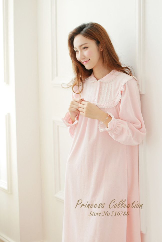 camicie da notte bianche