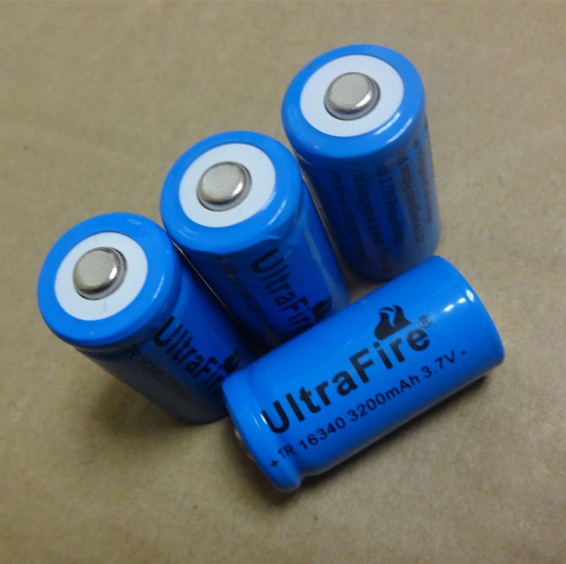 High Quality Blue Ultrefire Battery Cr123a 16340 3200mah 3 7v Rechargeable Lithium Battery Camera Battery E Bike Battery From Goodhicompany 1 82 Dhgate Com