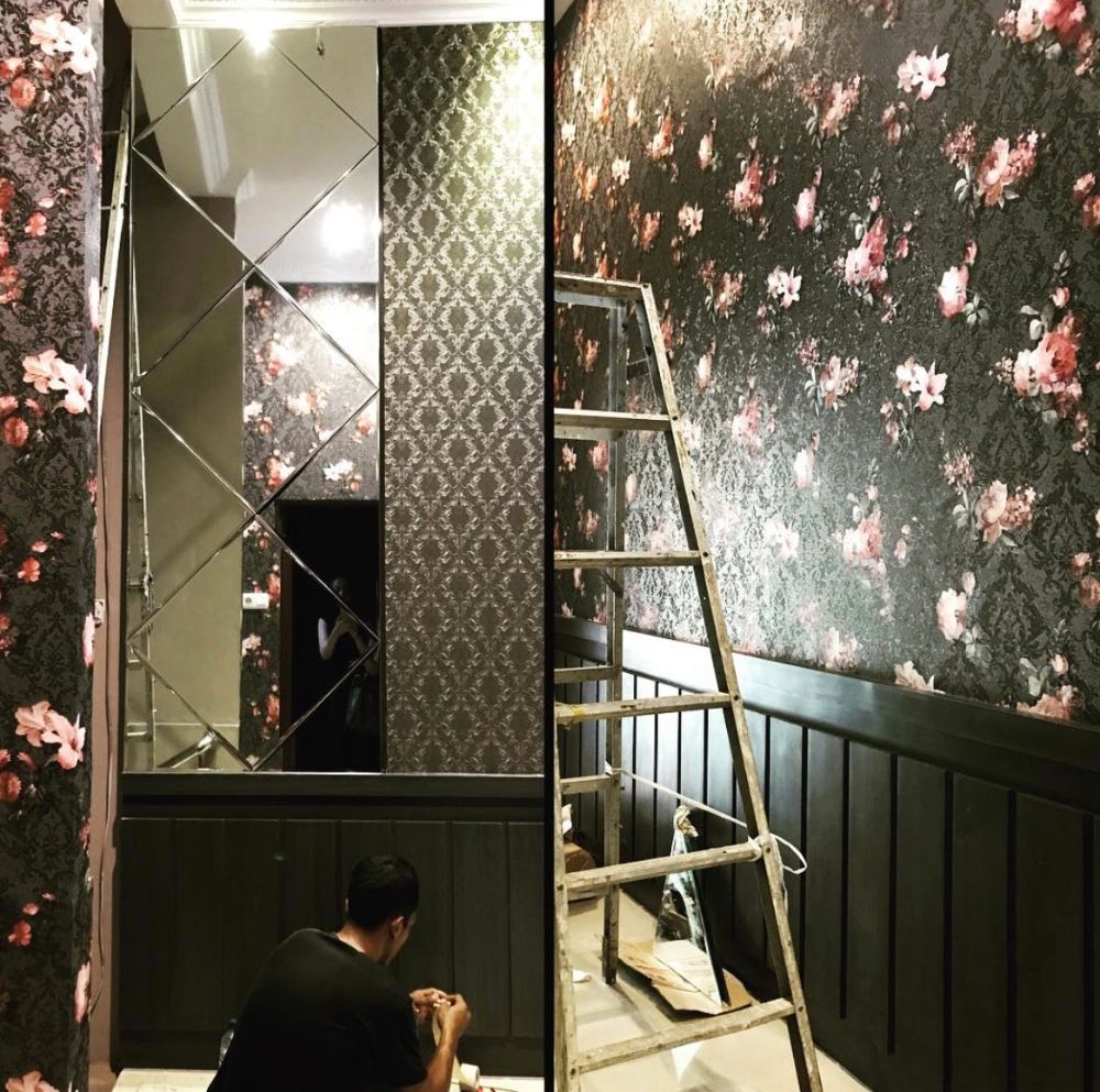 Luxury Silver Color Beveled Mirror Tiles Decoration For Bar Gym Luxury Silver Color Beveled Mirror Tiles Decoration For Bar Gym Mirrors Wall From Oopp 445 33 Dhgate Com