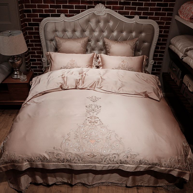 Gold Silver Color Tencel Silk Bedding Set 4 King Queen Size Bed Gold Silver Color Tencel Silk Bedding Set 4 King Queen Size Bed Luxury Embroidered Duvet Cover Sheet Pillowcase Full Comforter Sets