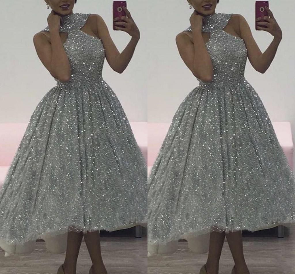 2018 Charming Silver Sequins Prom Dresses Halter Plus Lace Sleeveless