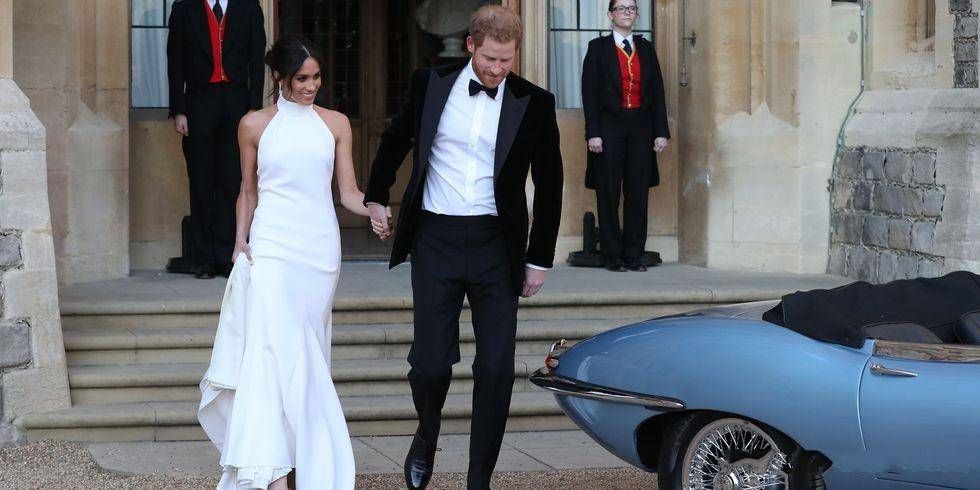 Elegant Simple White 2018 Wedding Dresses Prince Harry Meghan Markle Halter Satin Customized Robe De Mariée Camo Plus Size Wedding Dresses