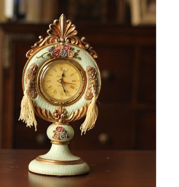 European Style Table Clocks Vintage Clock Fashion Creative Home Decoration Antique Make Old Resin Relief Desktop Rose Desk