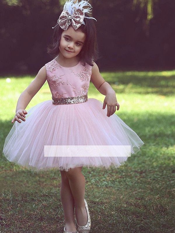 Compra 2018 Cute Crew Pink Lace A Line Vestidos Cortos Para Niñas De Flores  Tul Con Lentejuelas Sash Sash Girls Vestidos Del Desfile Vestidos De Fiesta  Para Niños BA9268 Barato | Entrega
