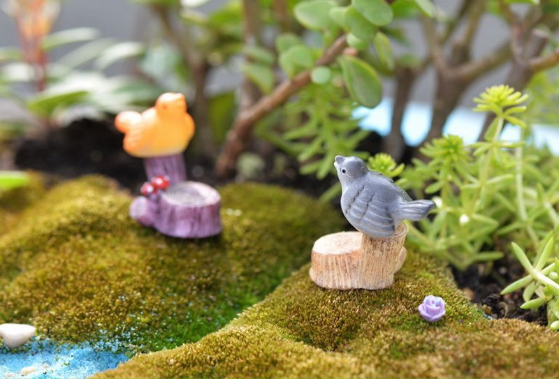 Colorido pájaros artificiales de hadas miniaturas de jardín musgo terrarios artesanía de resina para diy decoración del hogar accesorios es DHL envío gratis