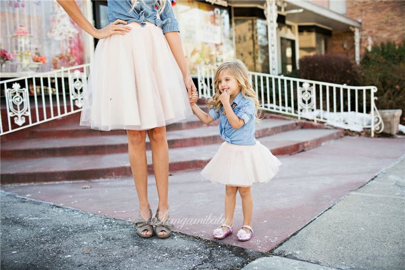 Compra Madre E Hija Ropa Mami Y Yo Emparejamientos Trajes De Familia  Mujeres Niñas Denim Blusa T Shirt + Falda Tutu Blanca Conjuntos Familia  Mirada Barato | Entrega Rápida Y Calidad | Es.Dhgate