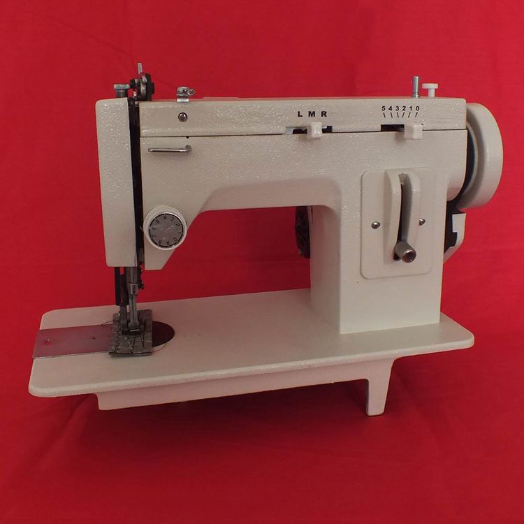 2021 Hotter Sale Sail Rite Walking Foot Zig Zag Sewing Machine Portable