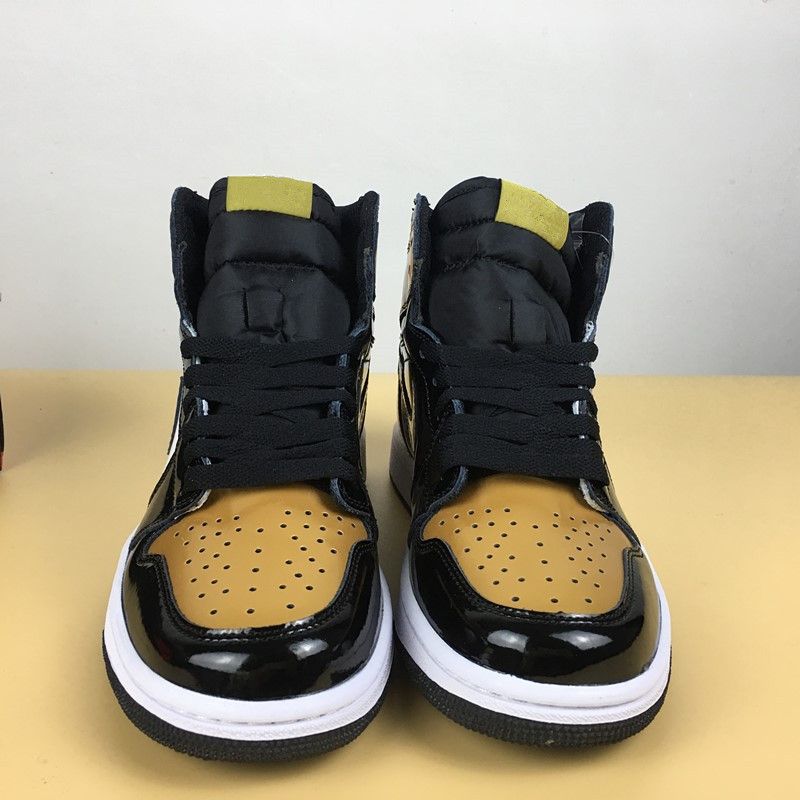 New 1 Gold Toe Men Basketball Shoes Sports Sneakers