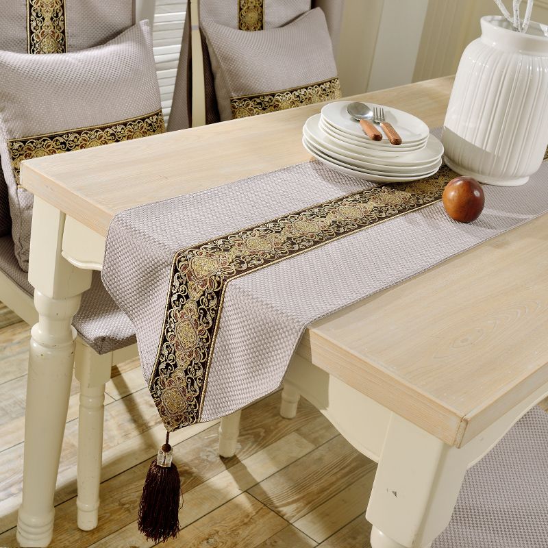 Blending Fabrics Europe Luxury Geometric Pendant Table Runner Cloth Wedding Table Runner Home Model Room Party Decoration