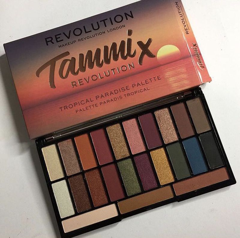 Buy XX Revolution - Luxx Shadow Palette - Decadent LuXX 