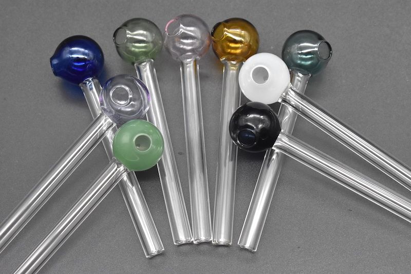 Preiswerte Pyrex-Glasölbrenner-Rohrfarbenkugelglasölbrenner-Glasschlauchpfeife bong trockene Krauthandrohrölplattform geben Verschiffen frei