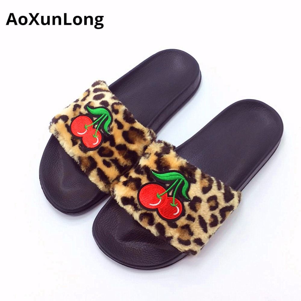Casa Aoxunlong Bayan Zapatillas Mujeres Piso Terlik Verano Chanclas Nueva Piel Diapositivas Peluche De Mujer FcJuT1K3l