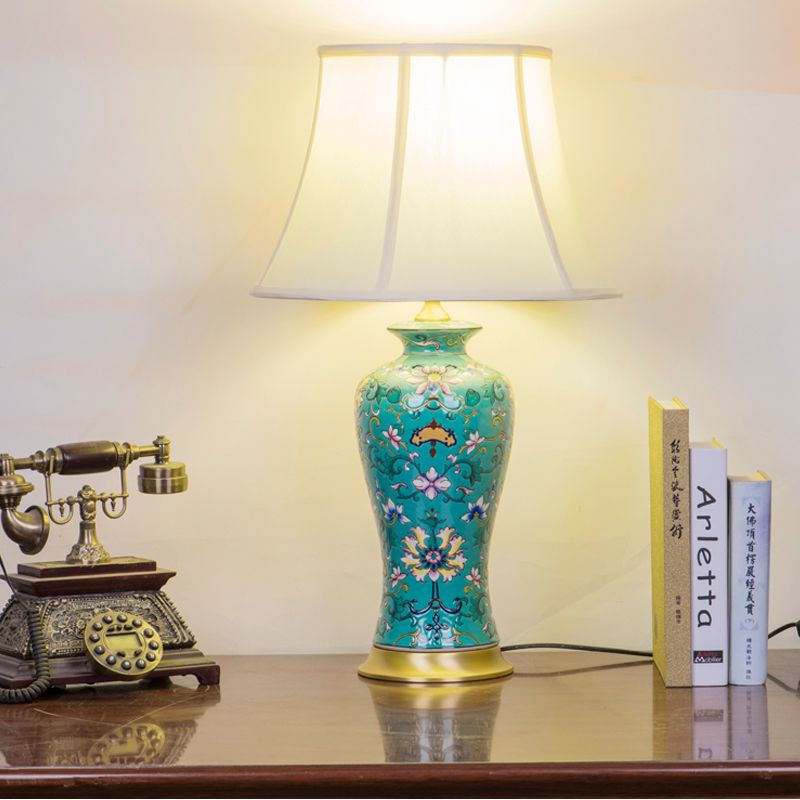 2018 Famille Rose Jingdezhen Chinese Ceramic Table Lamp Bedroom 2018 Famille Rose Jingdezhen Chinese Ceramic Table Lamp Bedroom Living Room Dining Decoration Antique From Samanthe 453 74 Dhgate Com