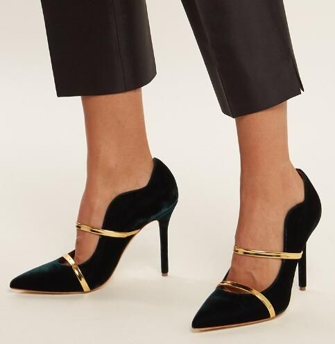narrow heels slip out of shoes