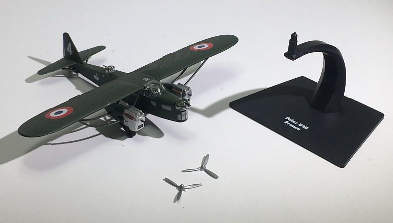 IXO France World War II Alloy Bomber Model 1:144 Porters Potez540 Plastic Ornaments Toy Collection Gift Free Shipping