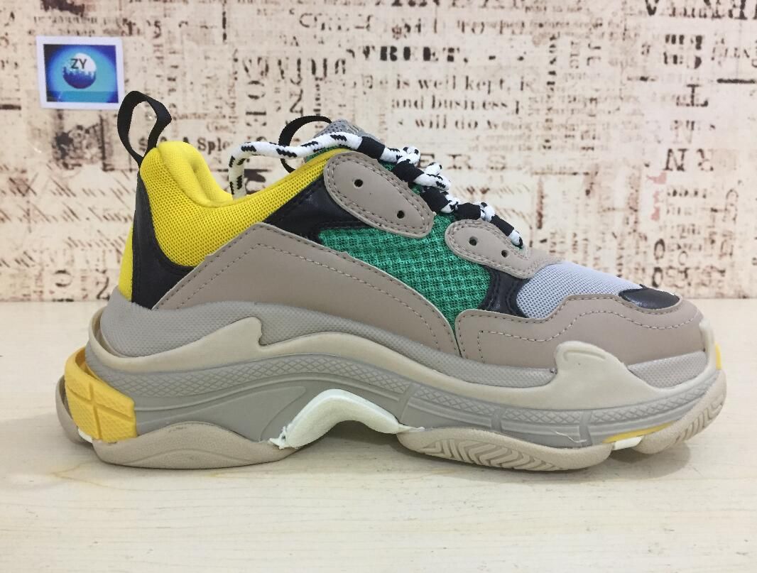 dhgate balenciaga triple s