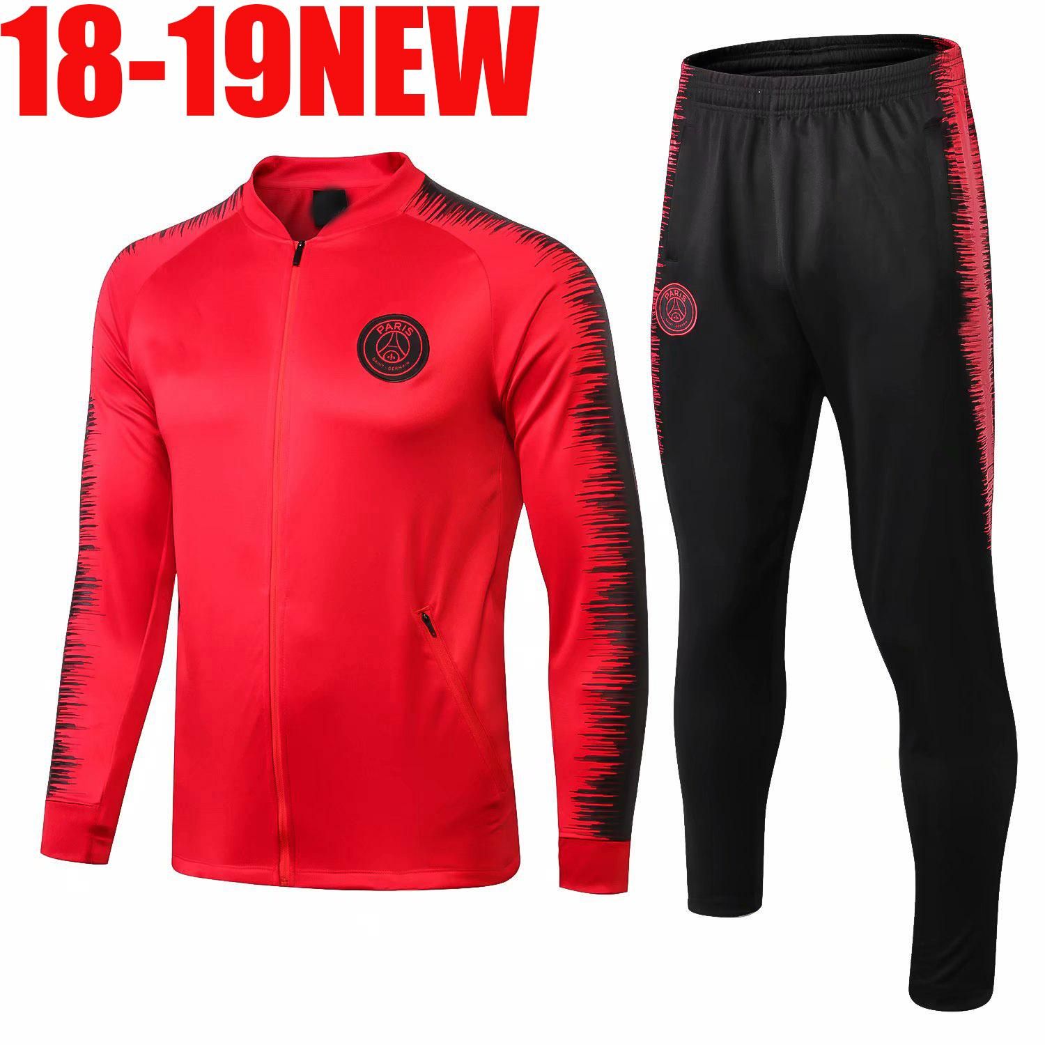 chandal nike dorados