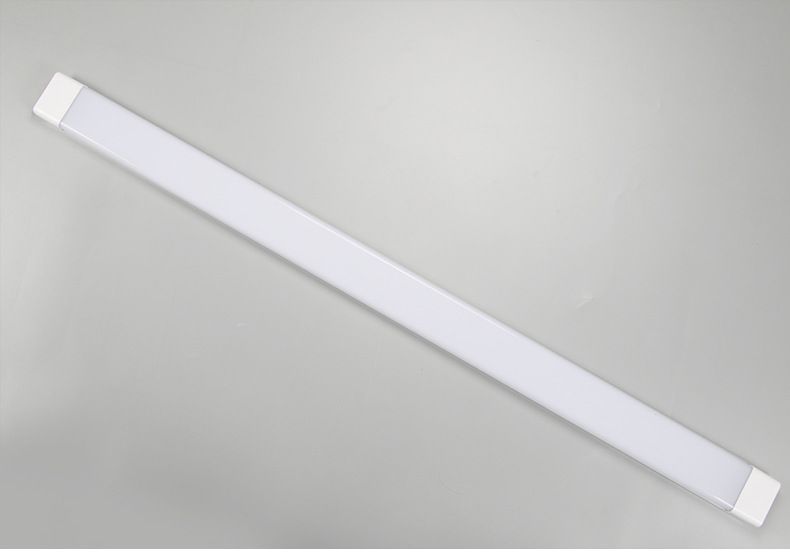 Plafoniere Tubo Led : Acquista tubo led batten a montaggio superficiale antifog