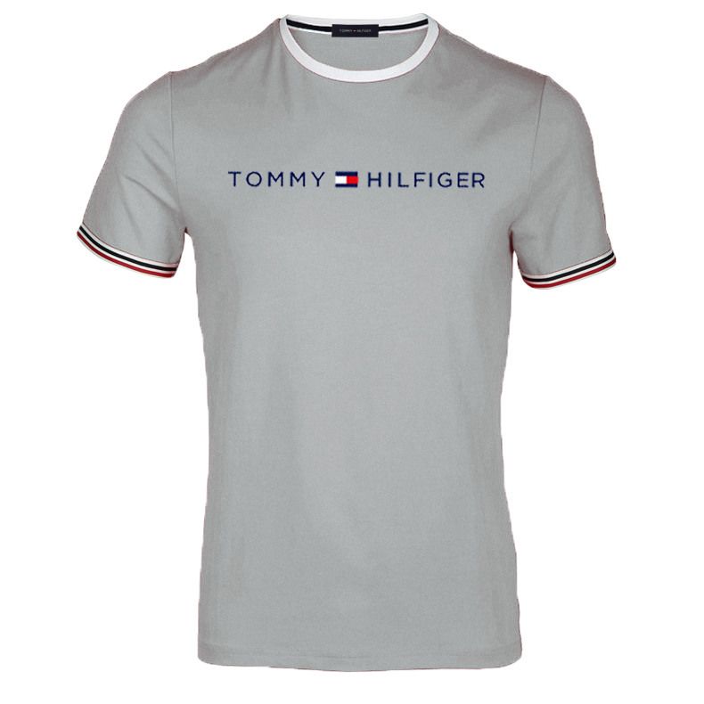 camiseta negra deportiva