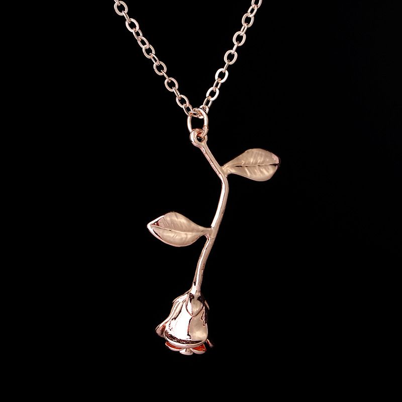 Acheter Rose Fleur Pendentifs Collier Alliage Pendentif Avec 18 Pouces Chaîne Femmes Colliers Collier De Mode Bijoux Cadeau De 151 Du Mary1949