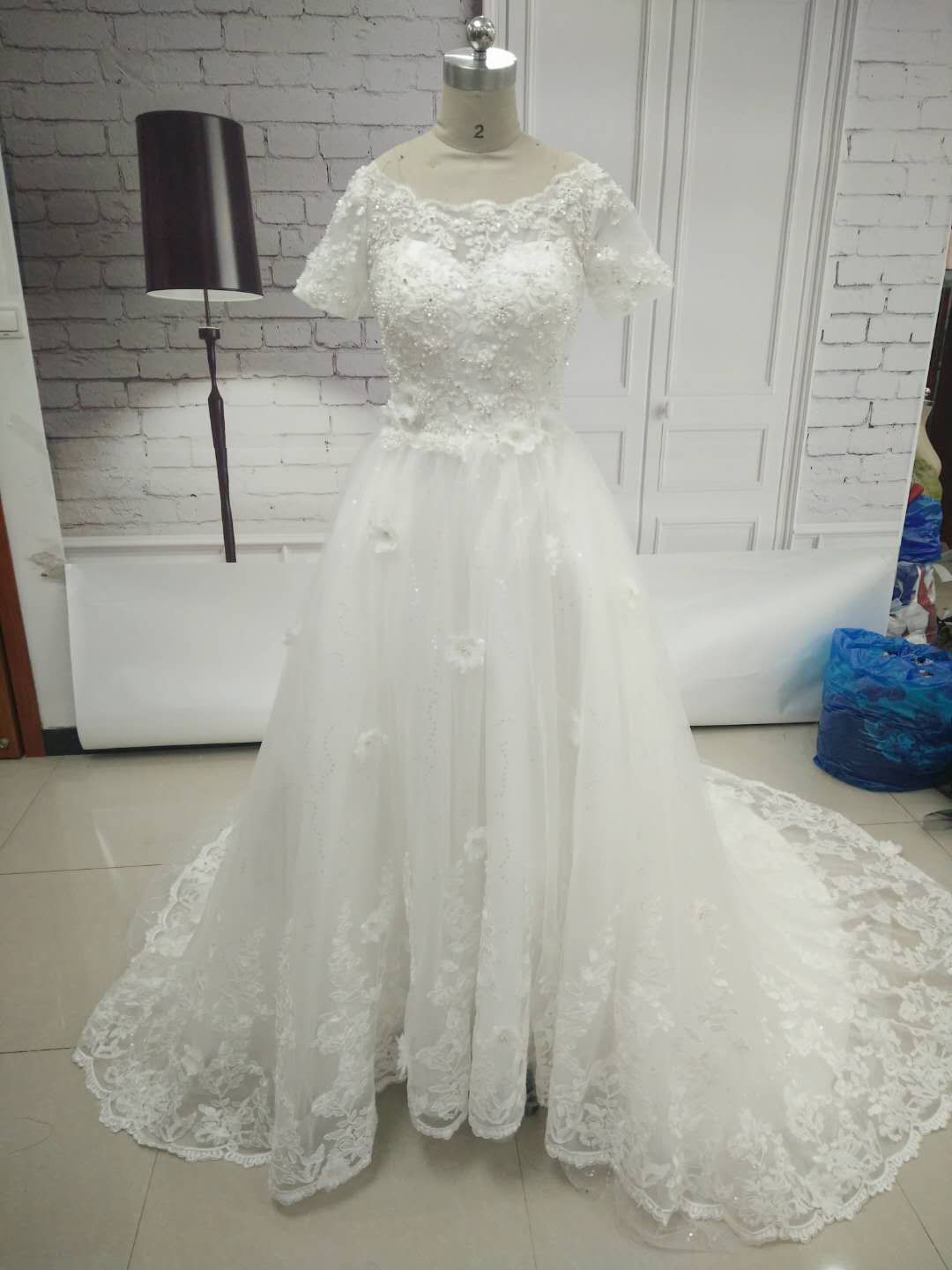 Elegant A Line Cap Sleeve Long Beaded Wedding Dresses Women Tulle