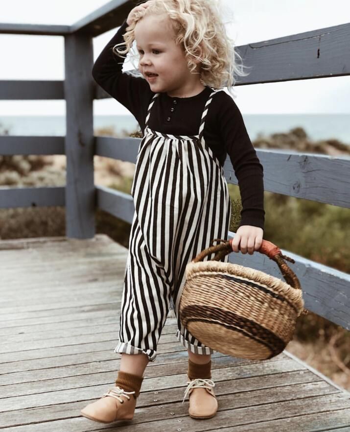 Acheter 2019 Ins Nouveau Mode Bébé Garçons Filles Rayé Sling Salopette Noir Et Blanc Couleur Rayé Enfants Pantalon Enfant De $116.76 Du Henryk
