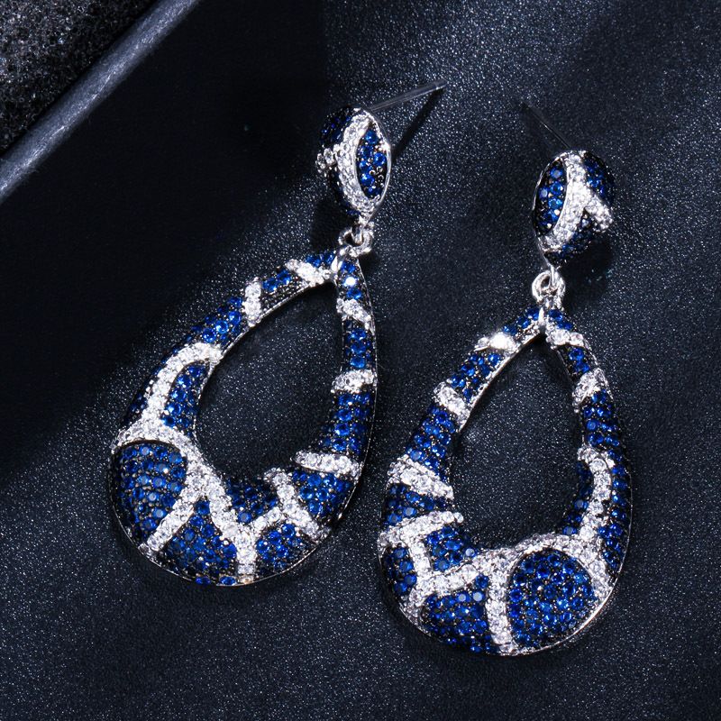 2020 Micro Pave Zirconia Luxury Dangle Earrings EU And US Trendy High