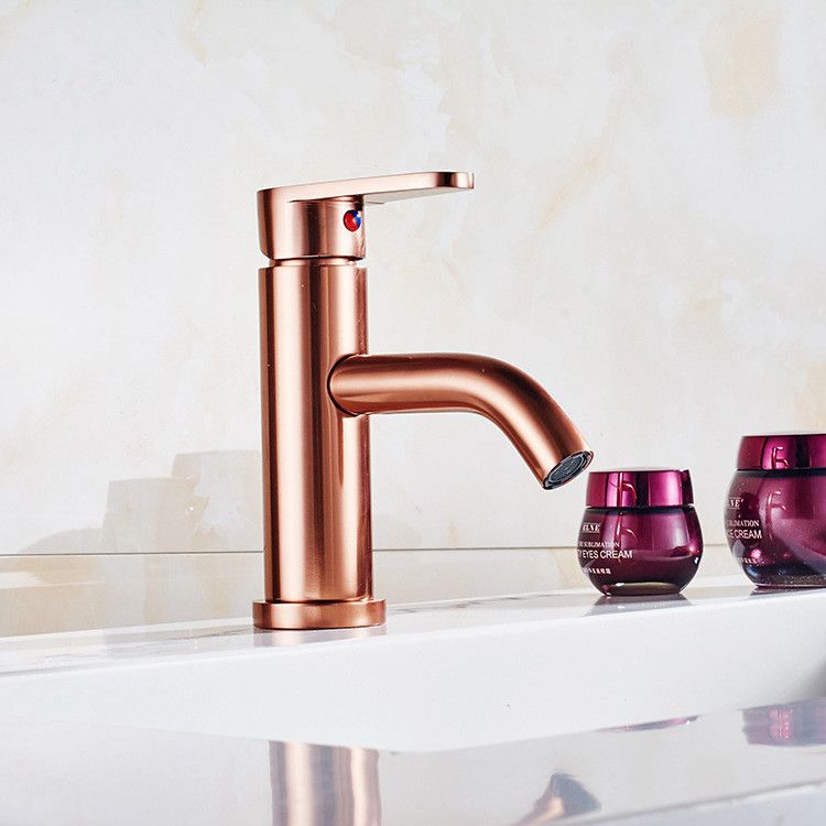 Modern Style Rose Gold Kitchen Faucet Cold And Hot Water Mixer Tap Modern Style Rose Gold Kitchen Faucet Cold And Hot Water Mixer Tap Single Handle Deck Mounted Torneira Cozinha