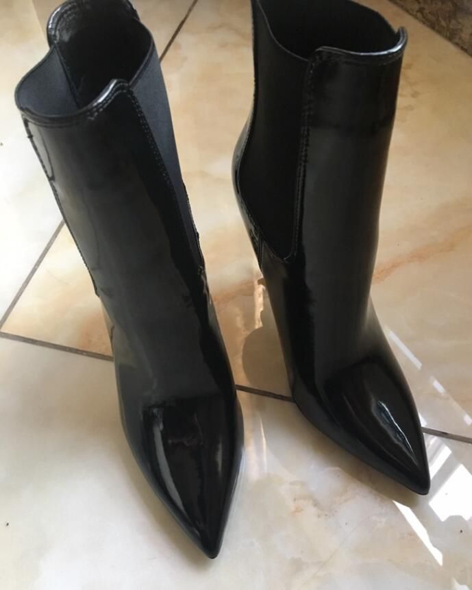 womens black pointed boots