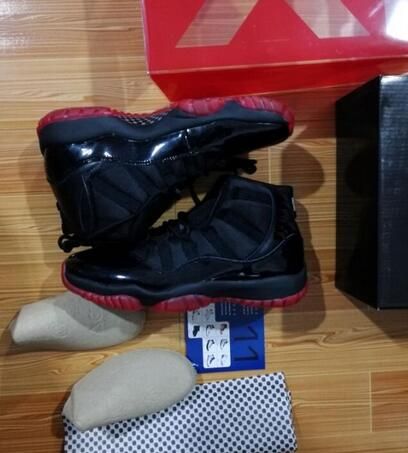 gamma black bred 11s