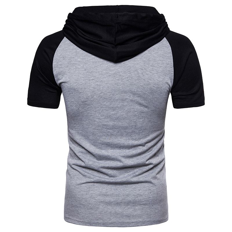 maglietta maniche corte con cappuccio