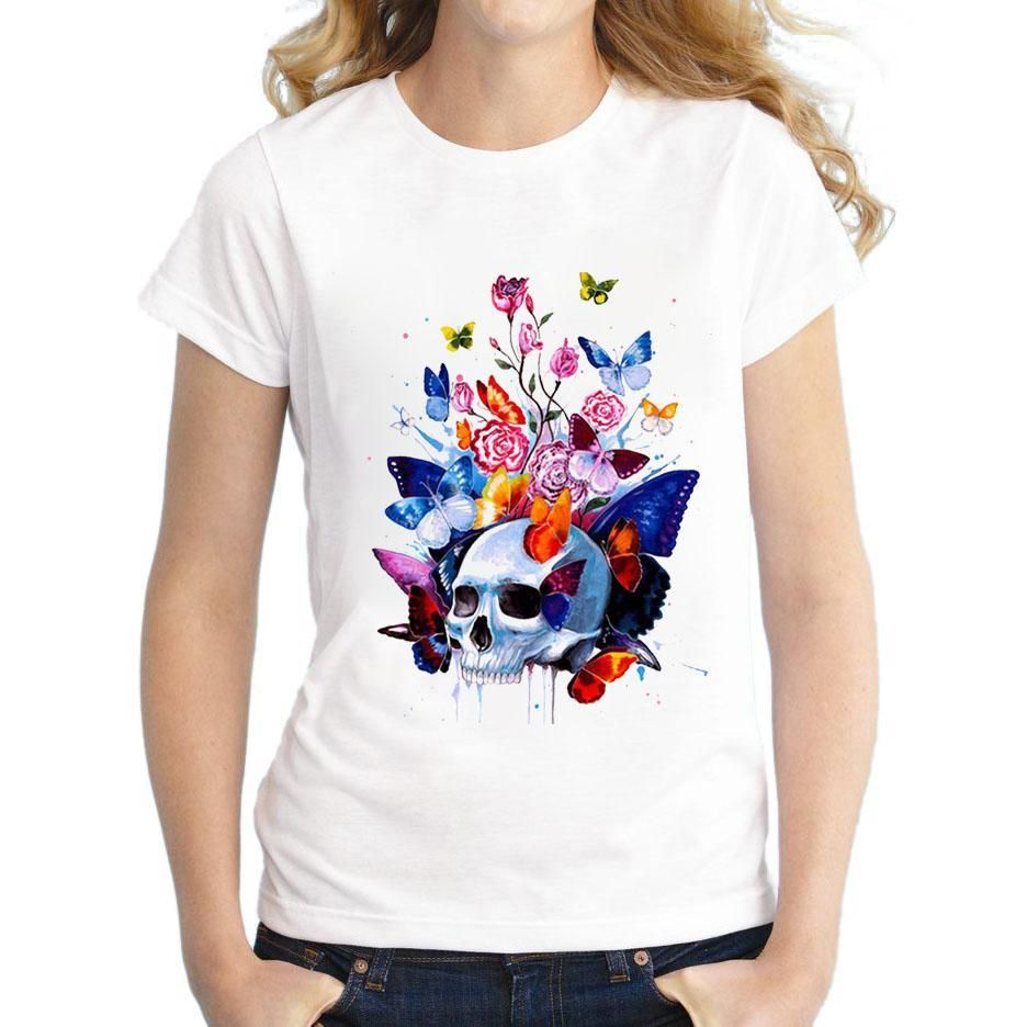 Summer T-shirt with a butterfly tied in the technique of Irish lace Summer T-shirt with a butterfly tied in the technique of Irish lace