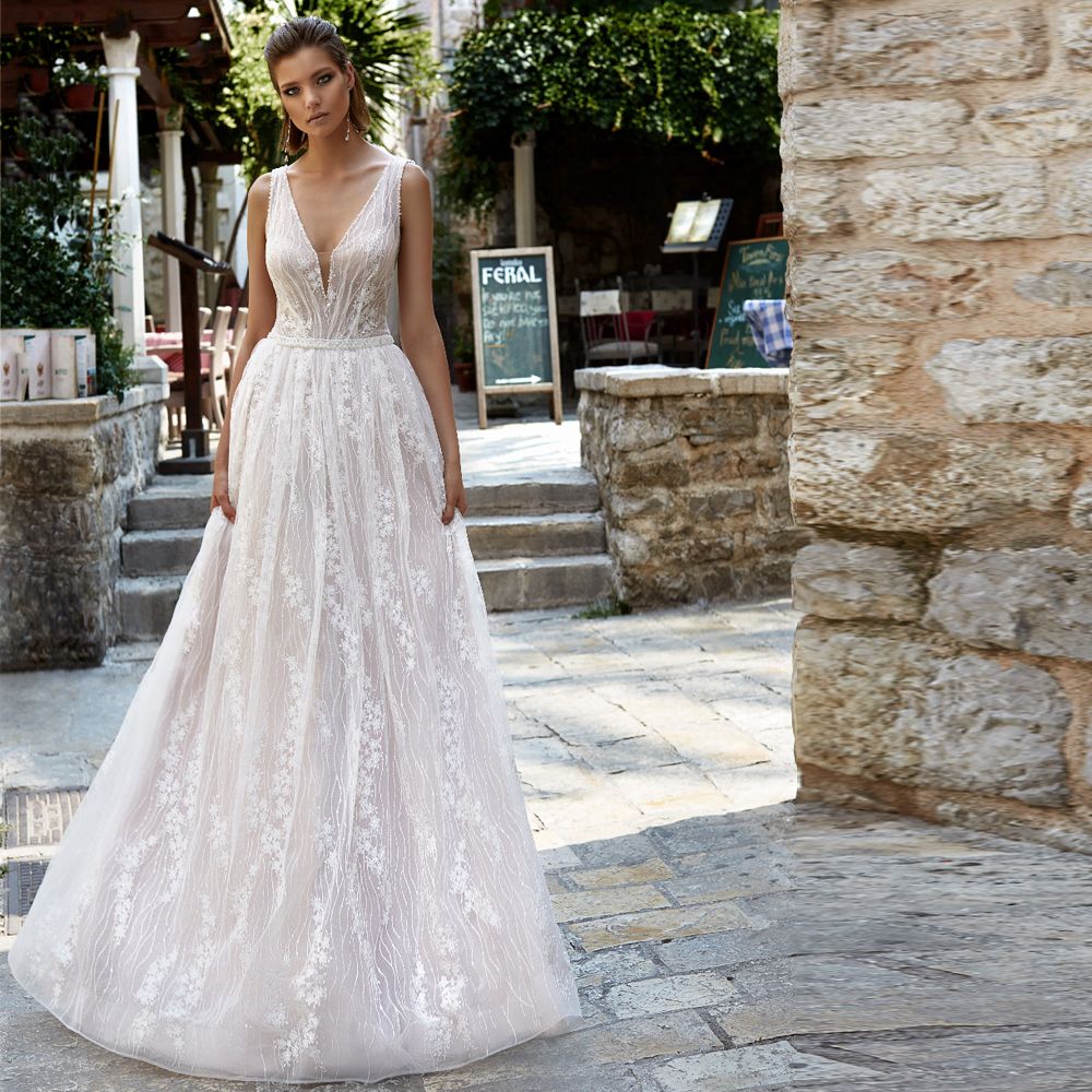 Discount 2019 New Designer A Line Beach Wedding Dresses V Neck