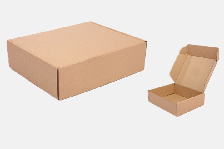 5 x WHITE SHIPPING BOXES GIFT PRESENT WEDDING PRESENTATION PACKET 20 x 15 x 6cm
