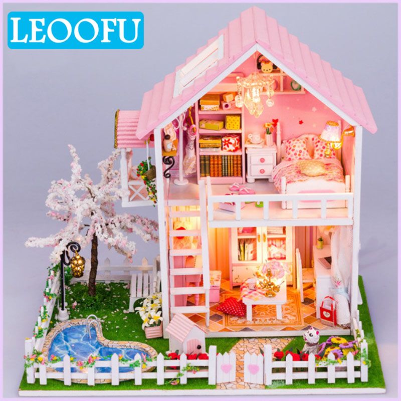 beautiful toy house