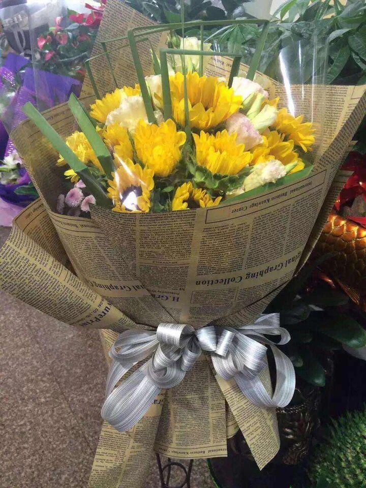 Flower Wrapping Paper Bouquet 60cm Thicken Vintage Newspaper Craft Gift Wrap Souvenir Packing