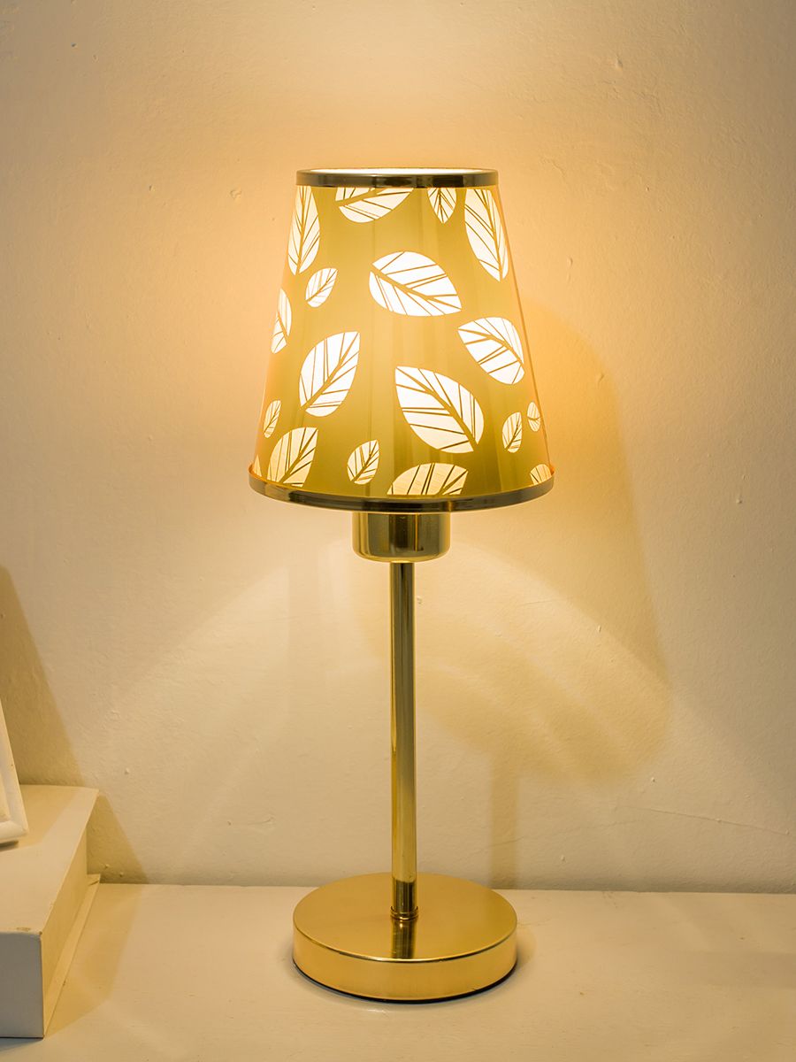 Style Jour Veilleuse À Mode Éclairage Led De Base L Or En Livraison Feuille Gros Europe Métal Lampe Table Lecture Côté Abat dEQroxBCeW