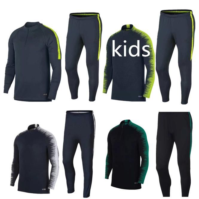 ronaldo tracksuit junior
