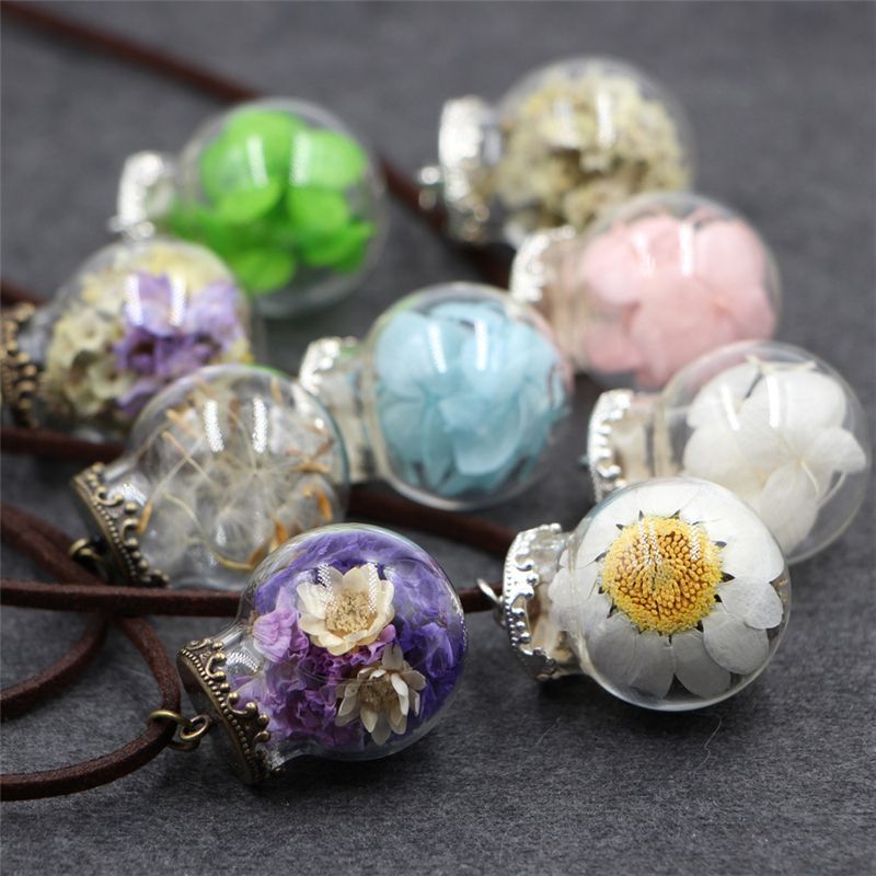 Wholesale- Hot Sale Jewelry Glass Ball Necklace Leather Chain Handmade Dried Flowers Necklaces Pendant Necklaces Long Necklace Gift T2C386