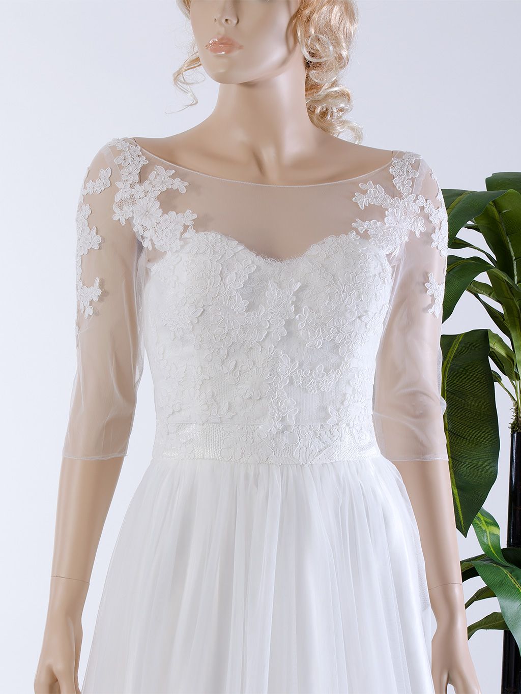 lace wedding dress accessories