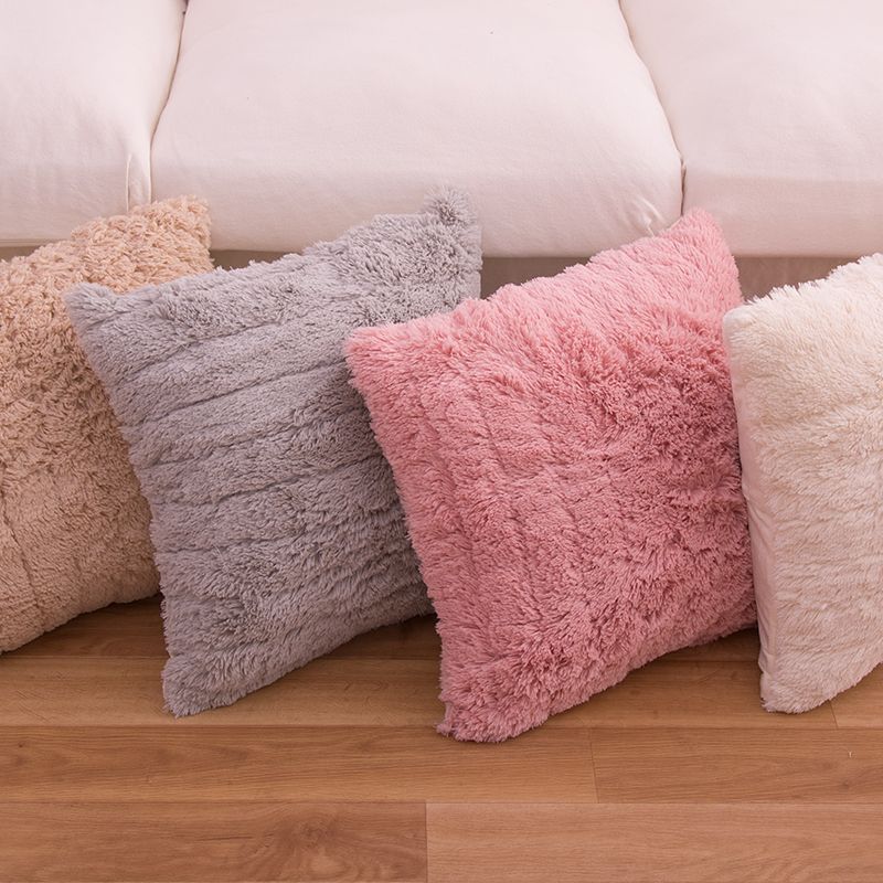 throw pillows plush