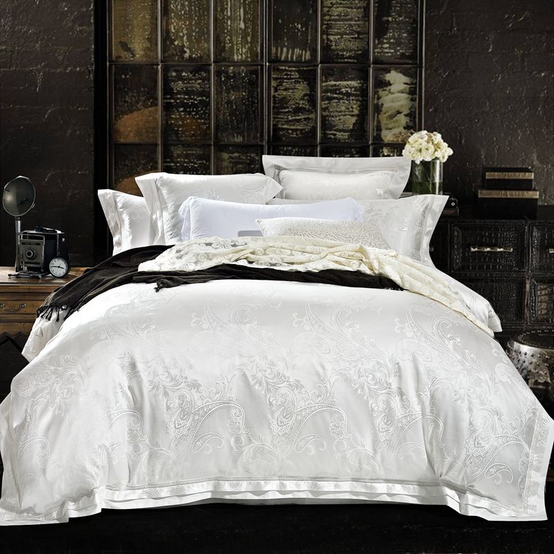 40 Luxury White Golden Red King Queen Size Wedding Bedding Sets 40 Luxury White Golden Red King Queen Size Wedding Bedding Sets Satin Cotton Jacquard Bed Sheet Duvet Cover Set Pillowcases Covers Down