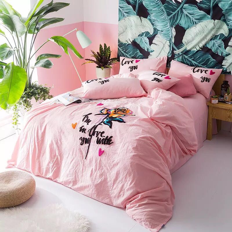 queen schlafzimmer bettdecken sets king size großhandel rosa blume bettwäsche set queen size 800tc gewaschen baumwolle bettdecke abdeckung bestickt luxus schlafzimmer wohnkultur mädchen queen schlafzimmer bettdecken sets king size großhandel rosa blume bettwäsche set queen size 800tc gewaschen baumwolle bettdecke abdeckung bestickt luxus schlafzimmer wohnkultur mädchen